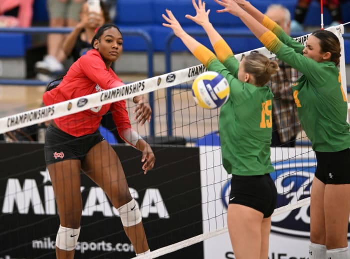 Mater Dei 3, Mira Costa 0 2023 girls vball SS D1 championship by Heston Quan 11-04-2023110420235 (2)